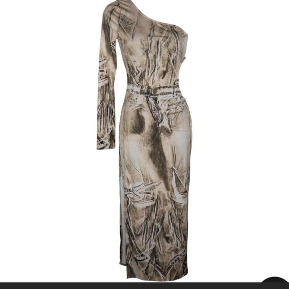 Size 6 PrettyLittleThing Gold Asymmetrical Ruched Dress Eclectic Clubwear - Picture 2 of 2